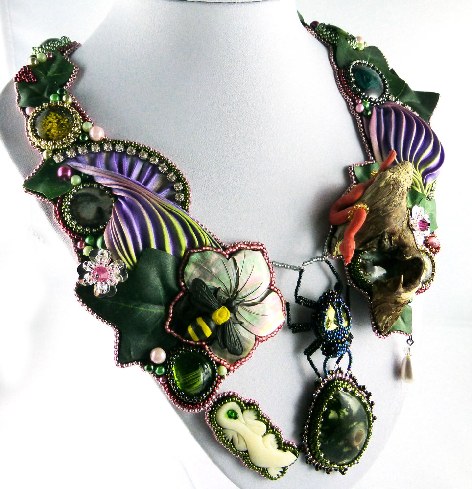 collier-halskette-bead_embroidery-beadembroidery-resin-pearlfactory-eden-3